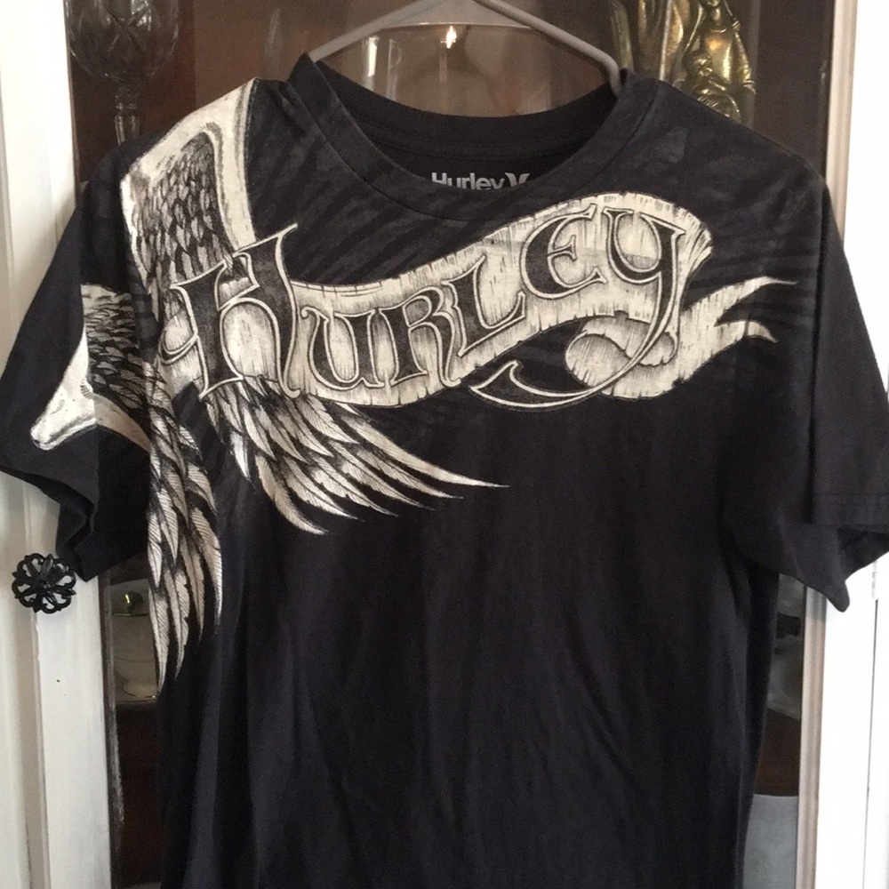 Hurley T-shirt